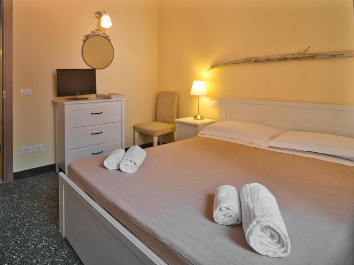 Hotel 2 Passi Dal Mare Finale Ligure Zewnętrze zdjęcie